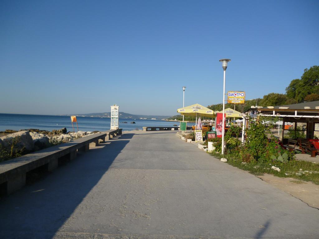 Olimpia Supersnab Hotel Balchik Esterno foto