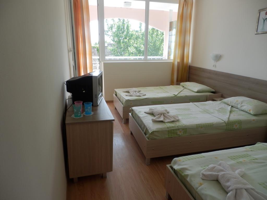 Olimpia Supersnab Hotel Balchik Camera foto