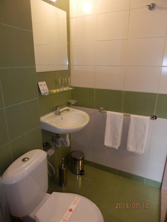 Olimpia Supersnab Hotel Balchik Esterno foto