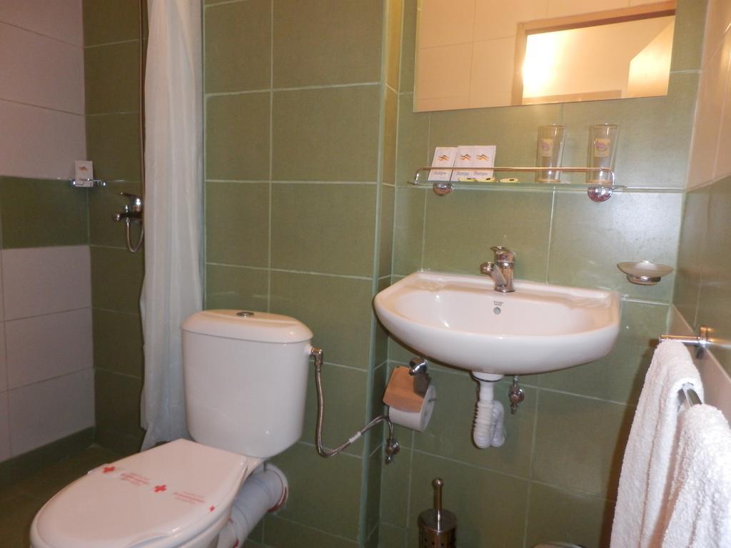 Olimpia Supersnab Hotel Balchik Camera foto