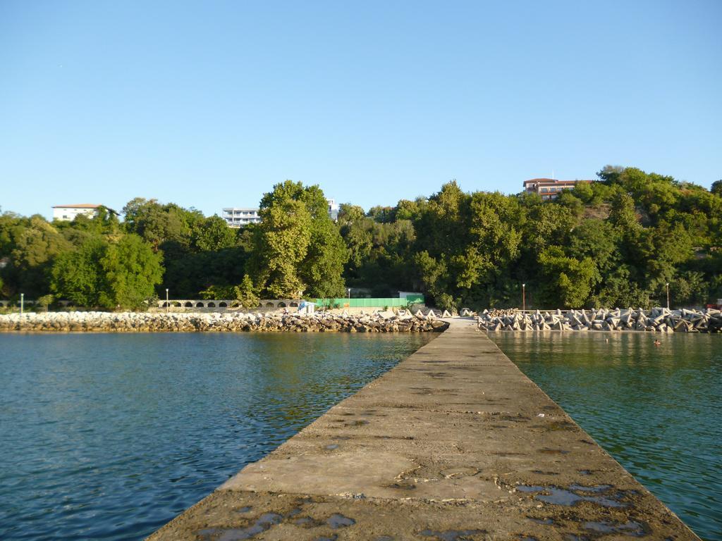 Olimpia Supersnab Hotel Balchik Esterno foto