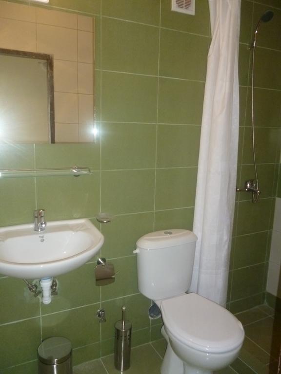 Olimpia Supersnab Hotel Balchik Esterno foto