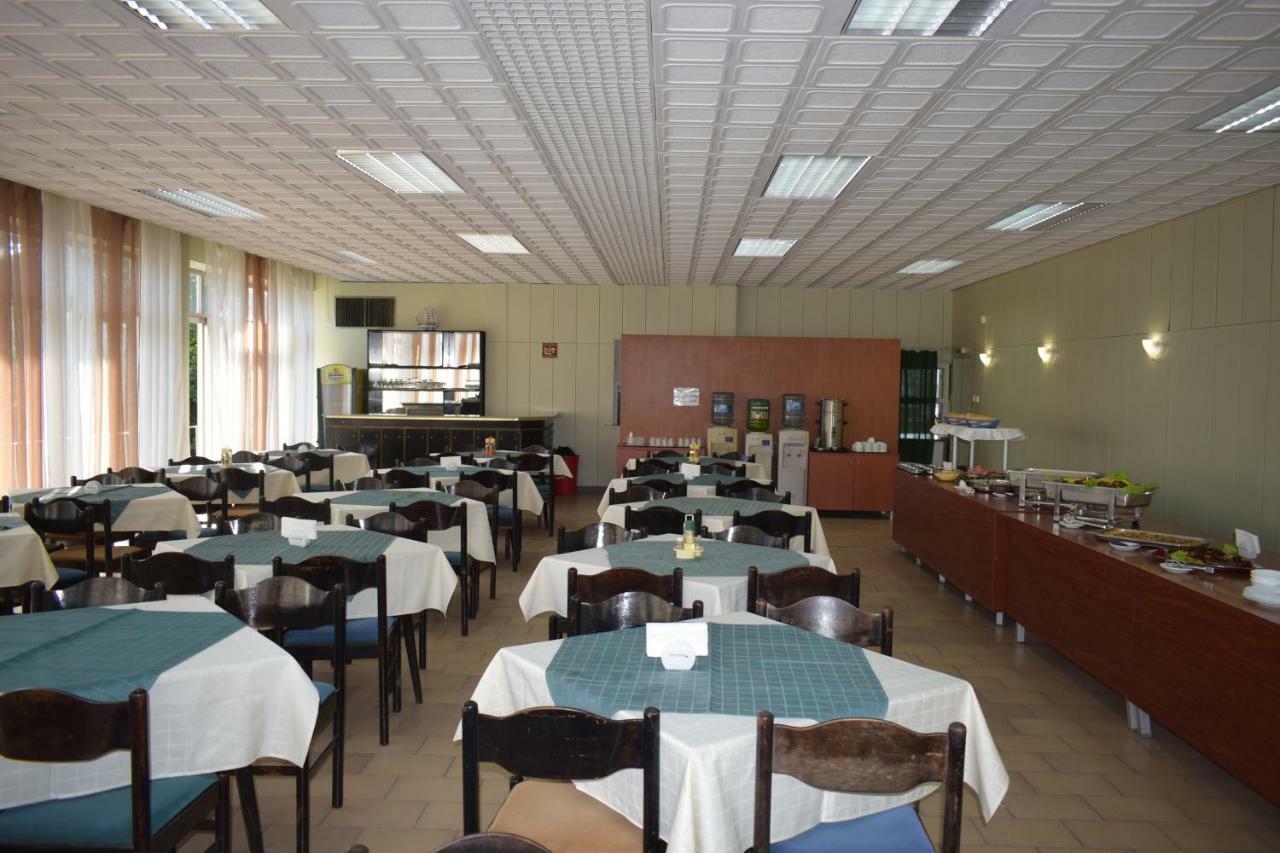 Olimpia Supersnab Hotel Balchik Esterno foto