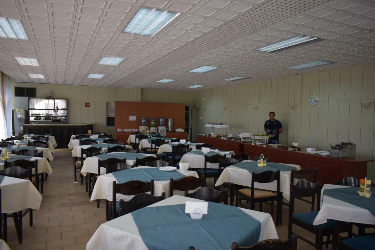 Olimpia Supersnab Hotel Balchik Esterno foto