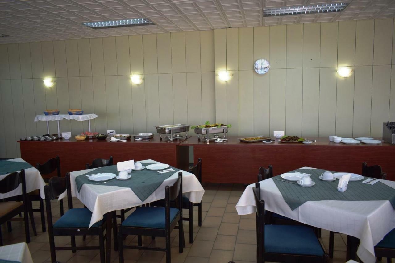 Olimpia Supersnab Hotel Balchik Esterno foto